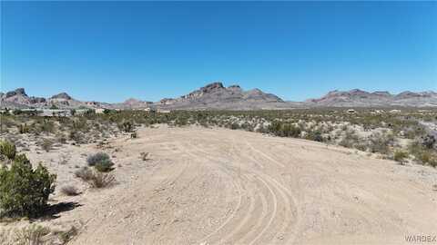 0 S Don Luis Road, Golden Valley, AZ 86413