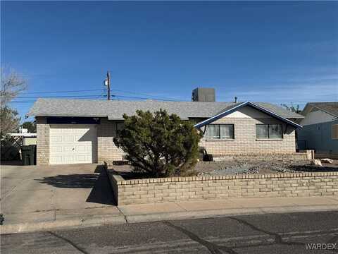 2608 Mullen Drive, Kingman, AZ 86401