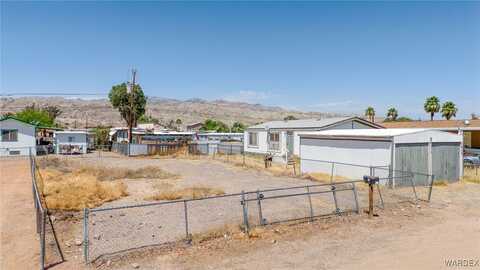 1815 Forest Drive, Bullhead City, AZ 86442