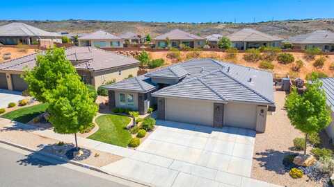 658 N Sage Crest CIR, Washington, UT 84780