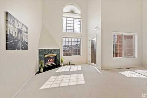 1031 W GRINDELWALD N, Midway, UT 84049