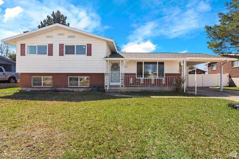 907 W 4300 S, Riverdale, UT 84405