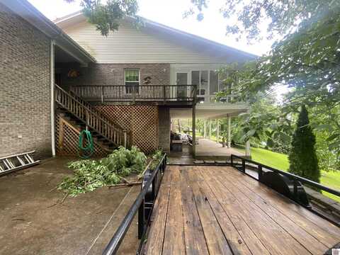 020 Cayuga Drive, Cadiz, KY 42211