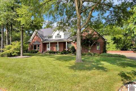 1302 Fleetwood Drive, Murray, KY 42071