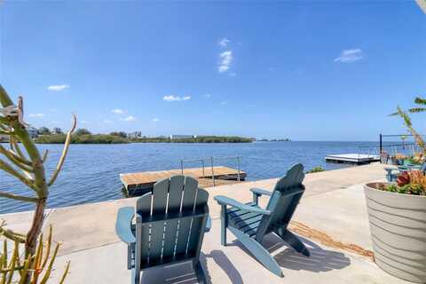 6622 SEAVIEW BOULEVARD, HUDSON, FL 34667