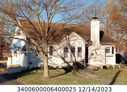 1501 Crestview Drive, Springfield, OH 45504