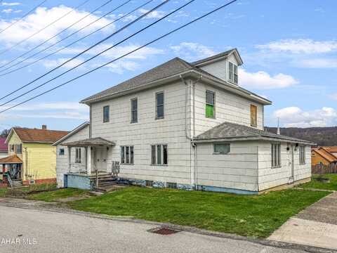 1098 Roberts Street, Nanty-Glo, PA 15943