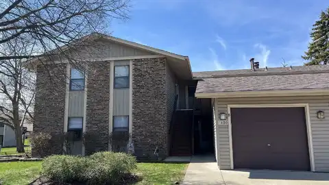 1400 Alpine Court, Hanover Park, IL 60133