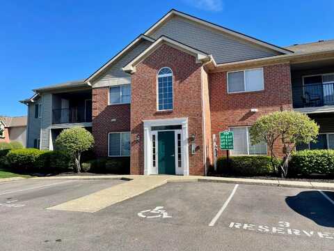 647 Spring Valley Drive, Lewis Center, OH 43035