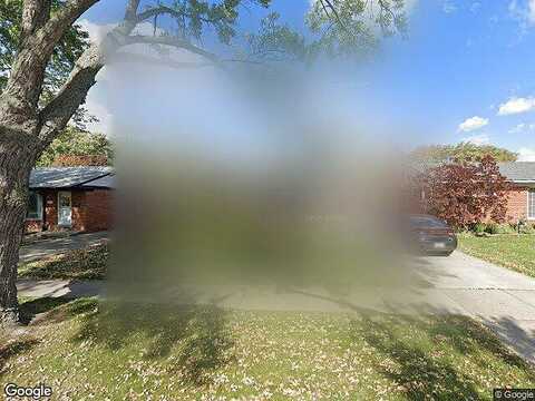 Parkway, SAINT CLAIR SHORES, MI 48082