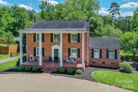 203 Mt Holly Huntersville Road, Huntersville, NC 28078