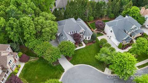 18730 Floyd Court, Davidson, NC 28036