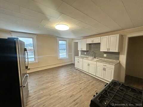 237 East Main Street, Torrington, CT 06790