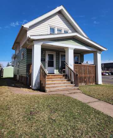 302 N 53rd Ave W, Duluth, MN 55807