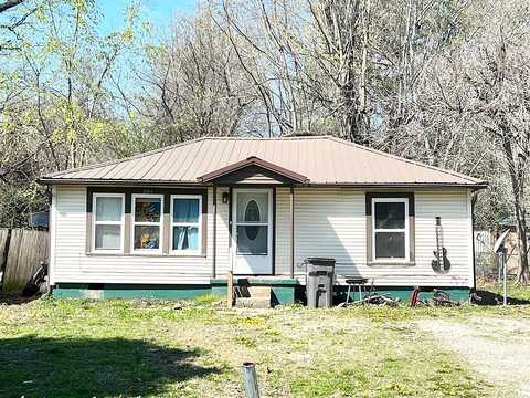 Rector, PARAGOULD, AR 72450