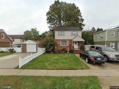 Lucille, HEMPSTEAD, NY 11550