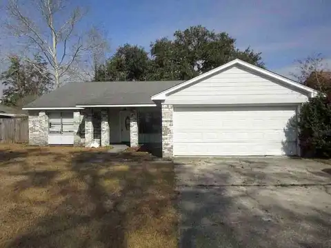 Lake Village, SLIDELL, LA 70461