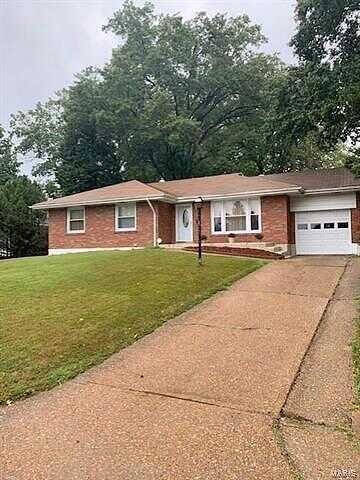 Bluegrass, SAINT LOUIS, MO 63137