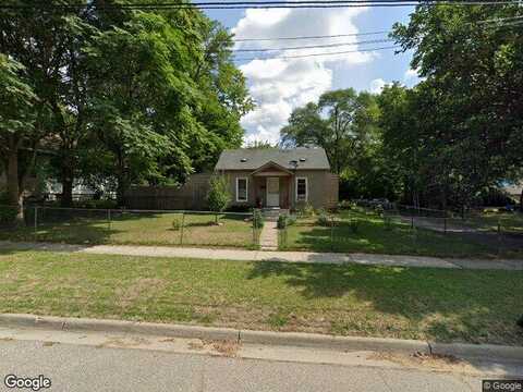 Green, PONTIAC, MI 48341