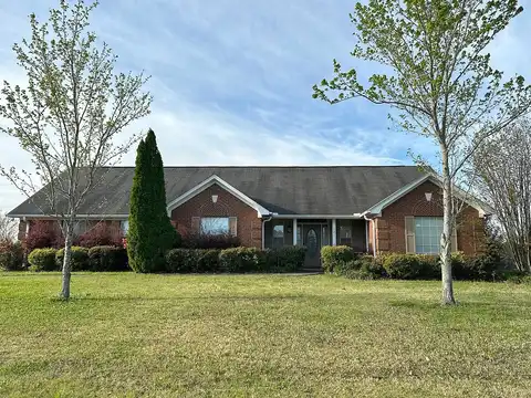 Robison, GUNTOWN, MS 38849