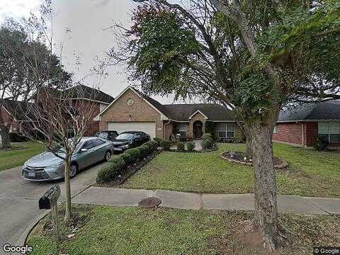 Village Court, ROSENBERG, TX 77471
