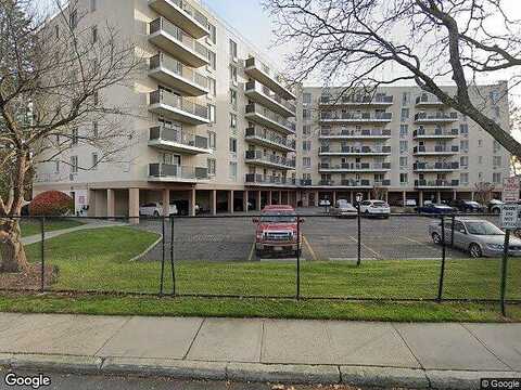 Post, WESTBURY, NY 11590