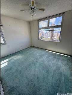 Young St, Apt 2103, Honolulu, HI 96814