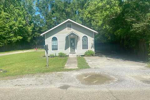 And 1516 Warren Street, Bogalusa, LA 70427