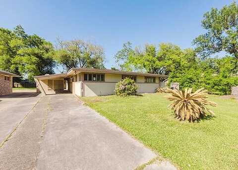 11Th, LAKE CHARLES, LA 70601