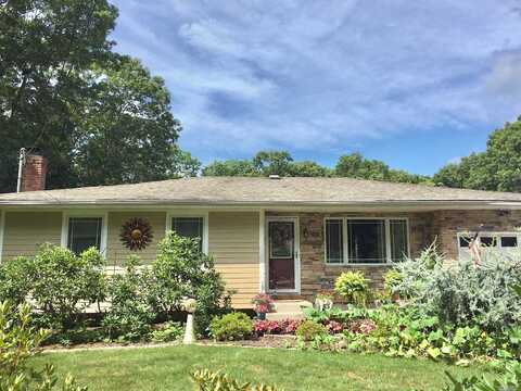 Auborn, SHIRLEY, NY 11967