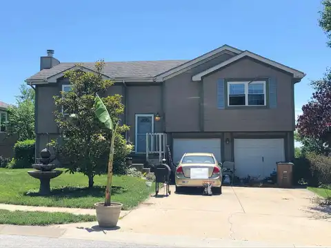 Stasi, RAYMORE, MO 64083