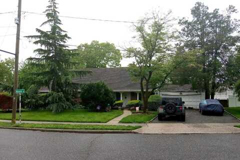 Albemarle, WESTBURY, NY 11590