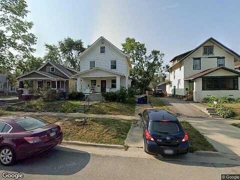 Grande Ave Se, CEDAR RAPIDS, IA 52403