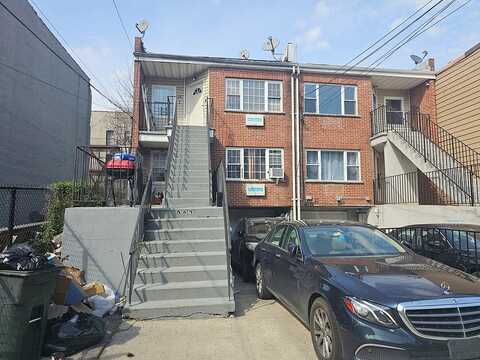 Bergen, BROOKLYN, NY 11233