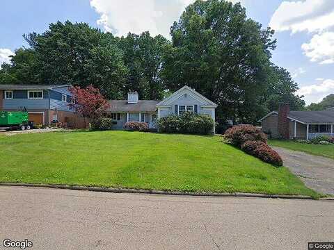 Larchmont, AKRON, OH 44313