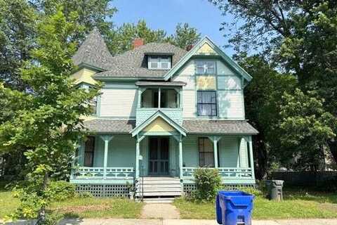 Bay, SPRINGFIELD, MA 01109