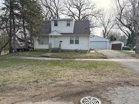 226 8 1/2 Ave N W, Rochester, MN 55901
