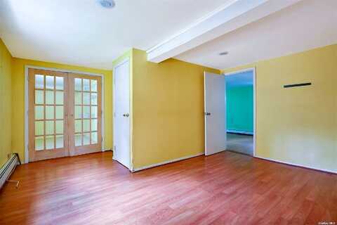 7Th, BAYVILLE, NY 11709