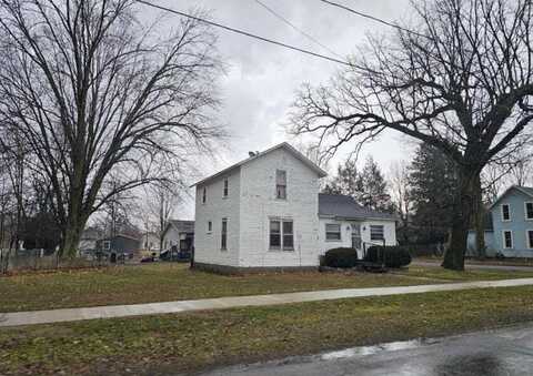 Market, CENTREVILLE, MI 49032