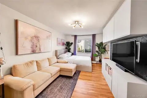 W Caithness Place, Denver, CO 80211