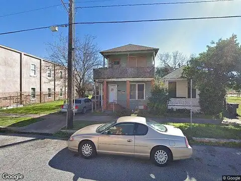 Avenue L, GALVESTON, TX 77550