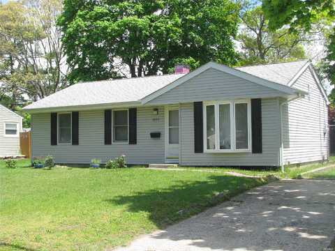 Eagle, MEDFORD, NY 11763