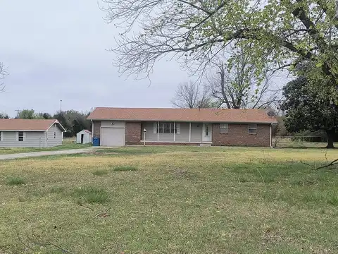 W Rogers St, Oilton, OK 74052