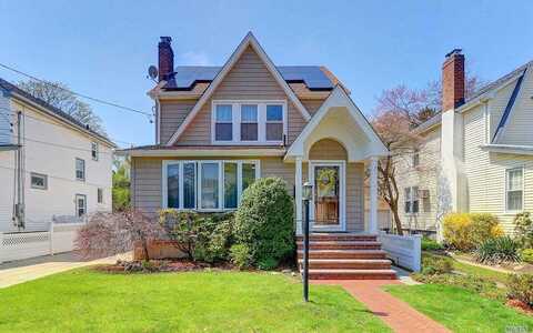 Rolling, MALVERNE, NY 11565