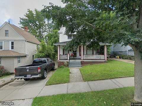 92Nd, CLEVELAND, OH 44102