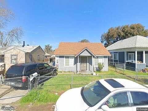24Th, SACRAMENTO, CA 95820