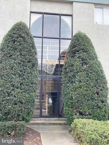 Gatewater Court A, Glen Burnie, MD 21060