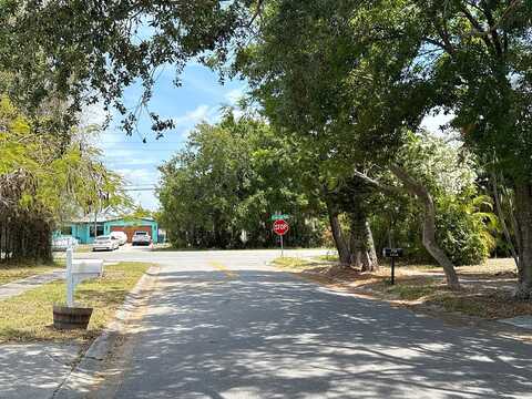 Mirandy, MERRITT ISLAND, FL 32952