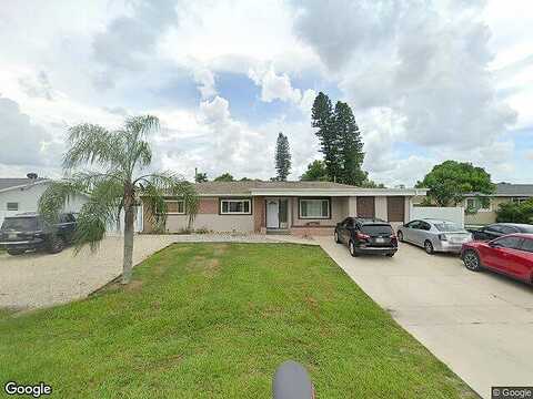 18Th, NAPLES, FL 34116