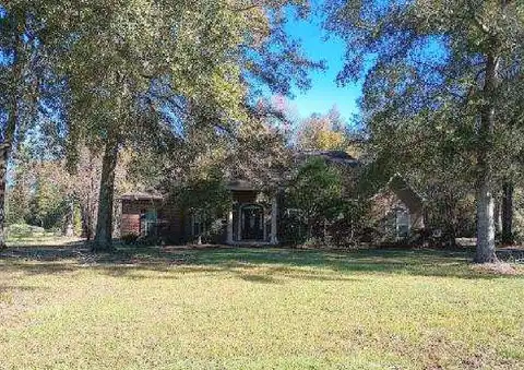 Autumn, HAMMOND, LA 70403